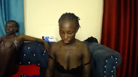 Hevyn online show from November 26, 4:30 pm