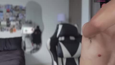 hey_cesard online show from September 22, 2:41 pm