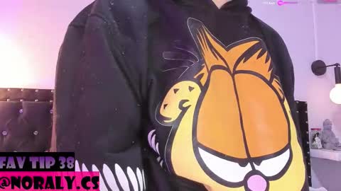 Noraly  online show from February 18, 3:24 am