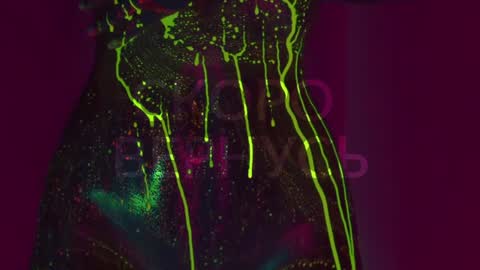 Snapshot of heybanan chatting on January 13, 7:31 pm Alina online show from January 13, 7:31 pm