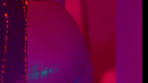 Snapshot of heybanan chatting on February 27, 7:44 am Alina online show from February 27, 7:44 am