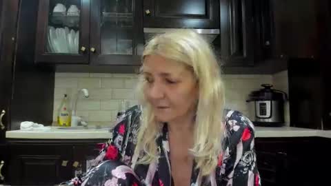 Heyheygrey online show from October 4, 4:10 am