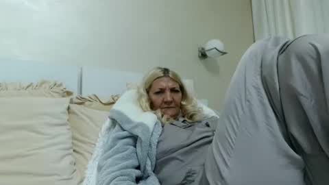 Heyheygrey online show from February 8, 2:53 pm