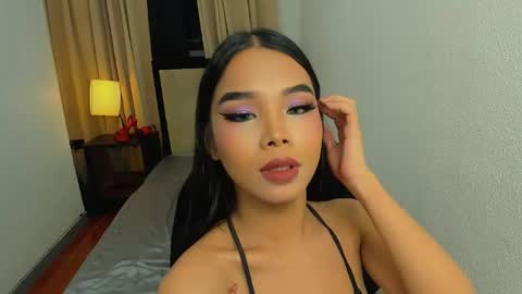 SAFIRA 3 online show from May 31, 6:42 pm