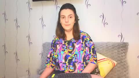 Heyy baddie online show from April 14, 7:14 am