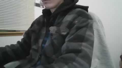 Snapshot of hghdea chatting on December 1, 5:35 pm Highdea online show from December 1, 5:35 pm