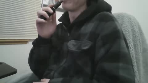 Snapshot of hghdea chatting on February 2, 8:51 pm Highdea online show from February 2, 8:51 pm