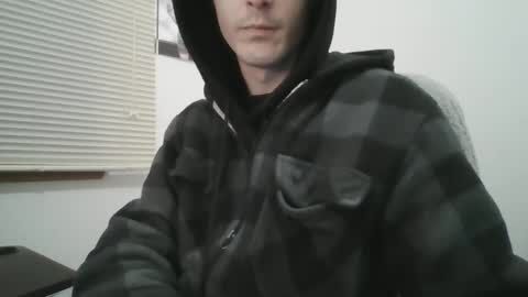 Snapshot of hghdea chatting on February 9, 8:24 pm Highdea online show from February 9, 8:24 pm