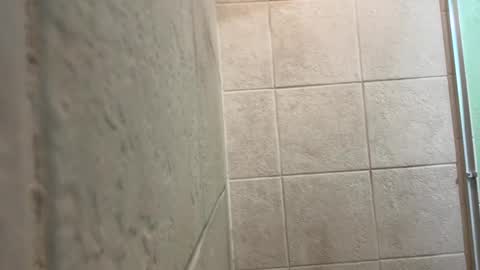 Snapshot of hghredu chatting on November 2, 12:13 am Hghredu online show from November 2, 12:13 am