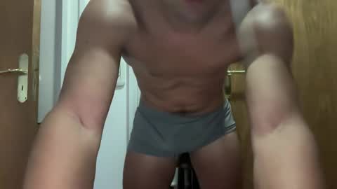 Snapshot of hhernan1 chatting on November 25, 9:48 pm hhernan1 online show from November 25, 9:48 pm