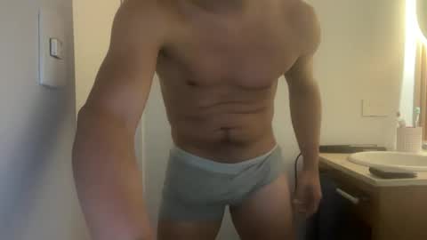 Snapshot of hhernan1 chatting on May 17, 6:00 am hhernan1 online show from May 17, 6:00 am