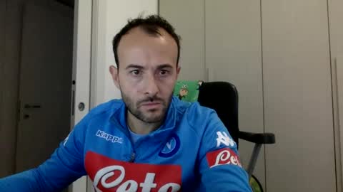 Snapshot of hhombre chatting on October 23, 8:13 am hhombre online show from October 23, 8:13 am