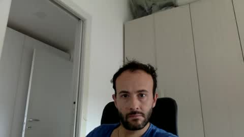 Snapshot of hhombre chatting on July 10, 9:56 am hhombre online show from July 10, 9:56 am