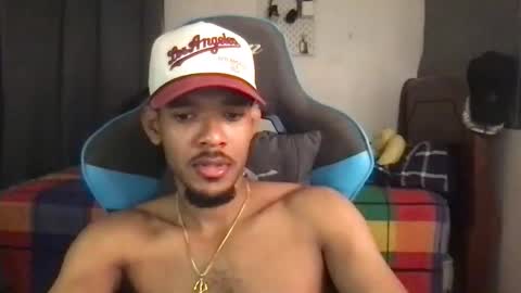 Snapshot of hhotcrazy chatting on November 9, 6:23 am hhotcrazy online show from November 9, 6:23 am