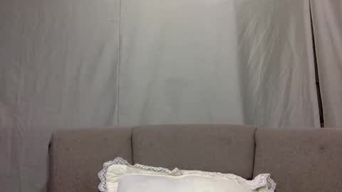 hi_there99 online show from November 9, 1:15 am