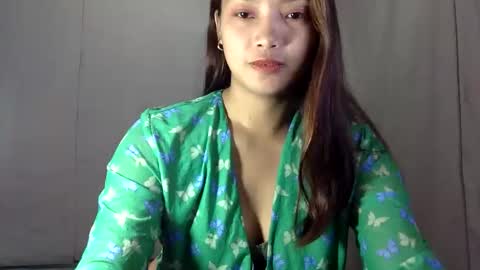 hi_there99 online show from November 28, 10:01 pm