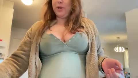 Snapshot of hichemlacoste333 chatting on December 1, 12:54 pm hichemlacoste333 online show from December 1, 12:54 pm