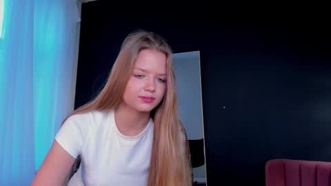 My name is Angelina but I like when you call me Angel online show from October 19, 5:08 am