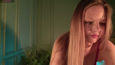 My name is Angelina but I like when you call me Angel online show from November 20, 12:38 pm