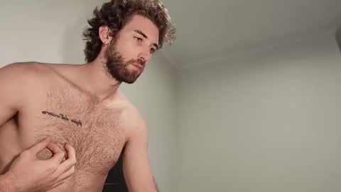 HiddenGaze online show from February 27, 1:33 pm