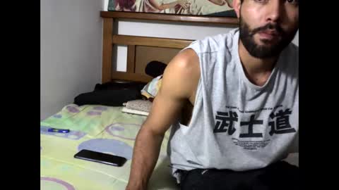 hideonbush online show from December 22, 1:57 am