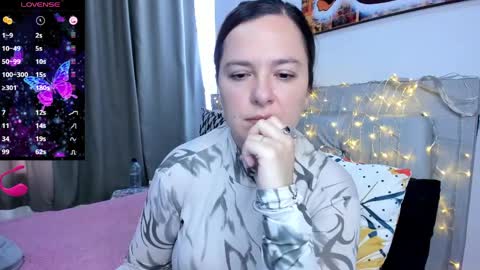 Diana online show from April 3, 5:33 pm