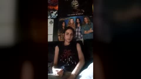 Snapshot of highandhell chatting on June 28, 12:44 pm Highandhell online show from June 28, 12:44 pm