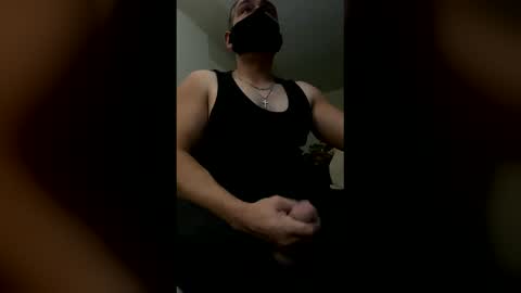 Snapshot of highdaddy420420 chatting on April 12, 1:43 am highdaddy420420 online show from April 12, 1:43 am