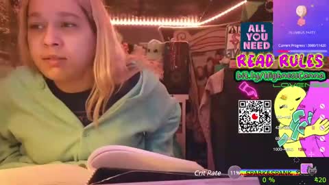 Snapshot of highnesscanna chatting on January 7, 8:45 am HiGHNESS CANNA online show from January 7, 8:45 am