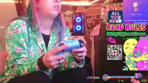 Snapshot of highnesscanna chatting on January 24, 4:59 am HiGHNESS CANNA online show from January 24, 4:59 am