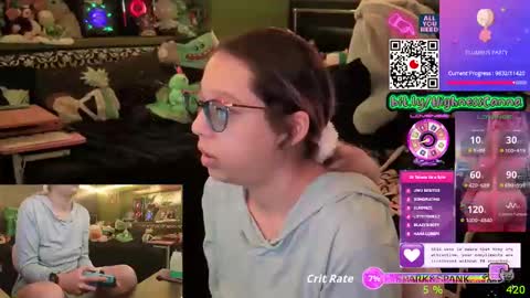 Snapshot of highnesscanna chatting on November 26, 1:28 am HiGHNESS CANNA online show from November 26, 1:28 am