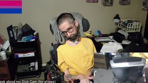 Snapshot of highpriest_belial chatting on January 3, 12:33 am James Belial online show from January 3, 12:33 am