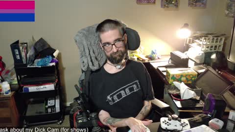 Snapshot of highpriest_belial chatting on January 5, 11:44 pm James Belial online show from January 5, 11:44 pm