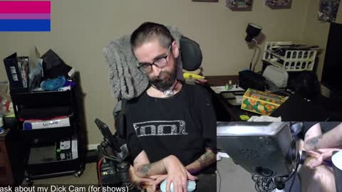 Snapshot of highpriest_belial chatting on January 7, 11:24 pm James Belial online show from January 7, 11:24 pm