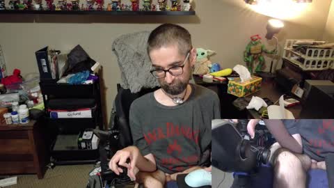 Snapshot of highpriest_belial chatting on February 20, 12:08 am James Belial online show from February 20, 12:08 am