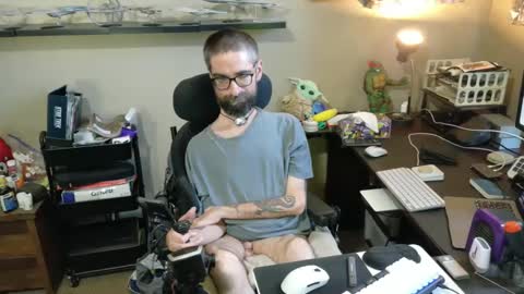 Snapshot of highpriest_belial chatting on September 28, 9:09 pm James Belial online show from September 28, 9:09 pm