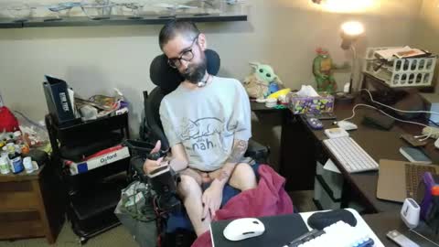 Snapshot of highpriest_belial chatting on October 3, 9:23 pm James Belial online show from October 3, 9:23 pm