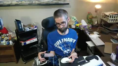 Snapshot of highpriest_belial chatting on October 5, 9:02 pm James Belial online show from October 5, 9:02 pm