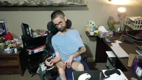 Snapshot of highpriest_belial chatting on October 9, 12:19 am James Belial online show from October 9, 12:19 am