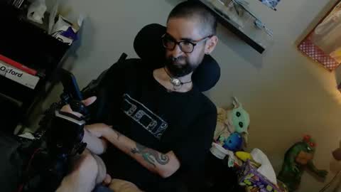 Snapshot of highpriest_belial chatting on November 16, 5:51 pm James Belial online show from November 16, 5:51 pm