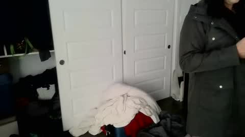 hightonight27 online show from October 28, 4:42 pm