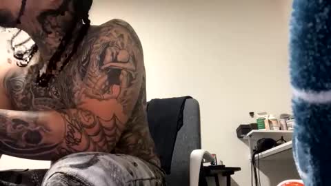 hihello300 online show from January 13, 7:13 am