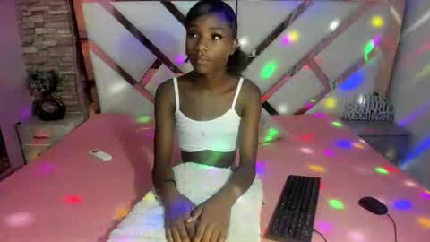 Hilary online show from May 30, 5:15 am