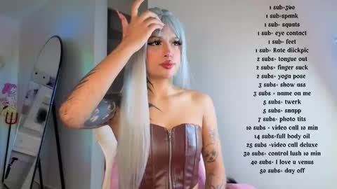 hillsdandarkie_44 online show from November 25, 2:00 am