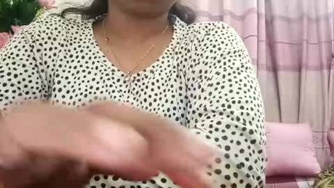 himuhimu22 online show from February 1, 3:18 pm