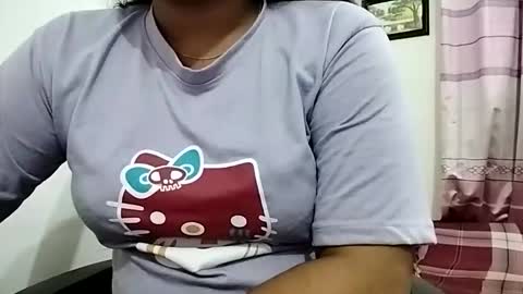 himuhimu22 online show from November 16, 2:55 pm