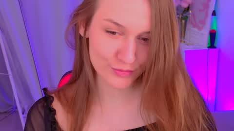 Hina online show from April 15, 6:31 am