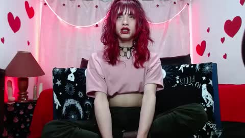 Snapshot of hinasha chatting on February 21, 6:48 pm Angel online show from February 21, 6:48 pm