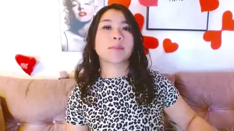 Snapshot of hinataleecs chatting on February 28, 11:36 am hinata lee online show from February 28, 11:36 am