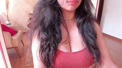 Hinnata online show from January 8, 8:07 pm